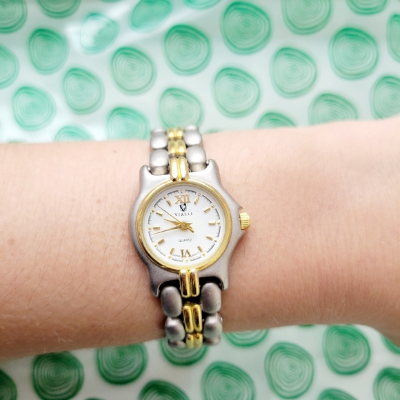 Vialli Quartz Roman Numerals Watch - Picture 4 of 10